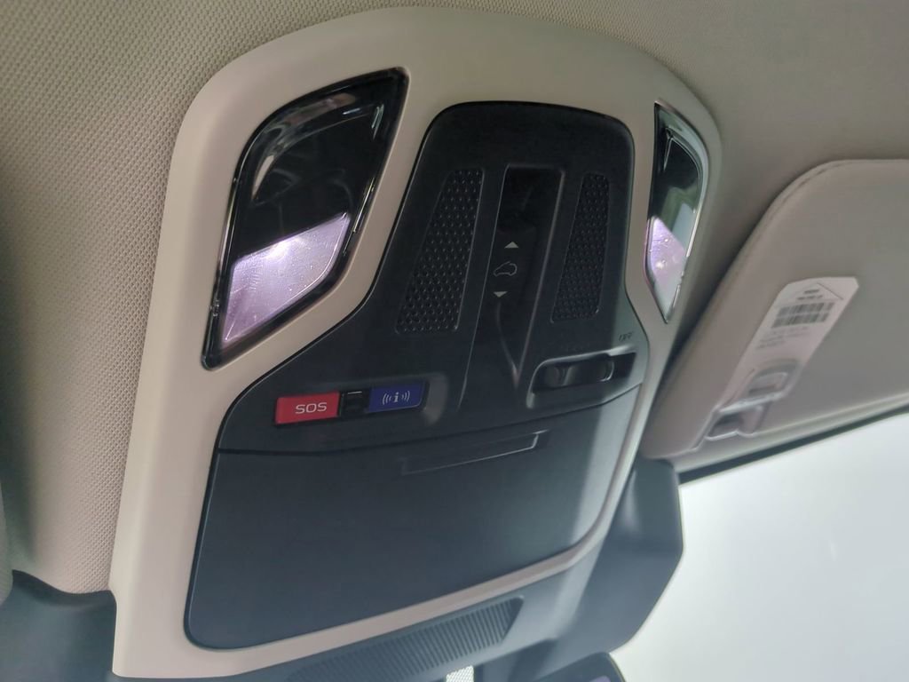 Used 2023 Subaru Outback Touring XT image 25