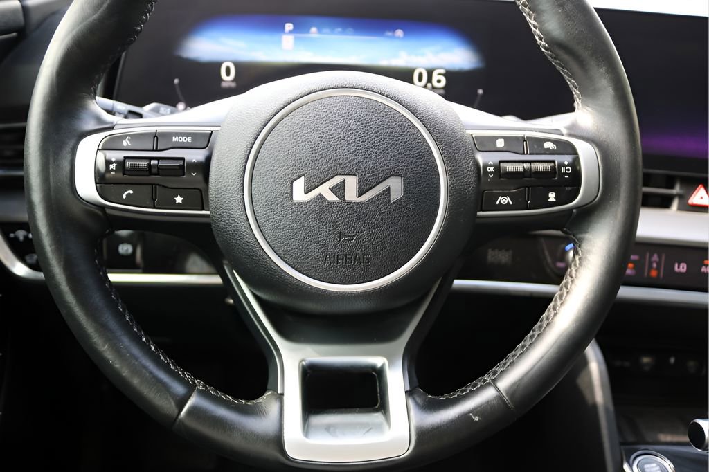 Used 2024 Kia Sportage SX FWD image 22