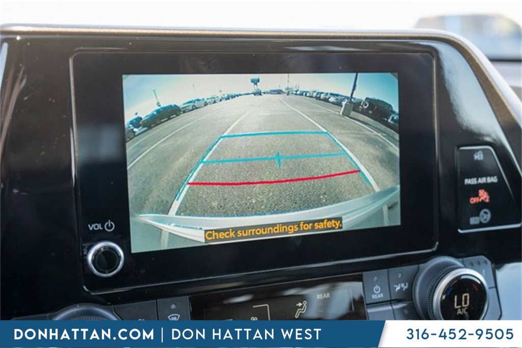 Used 2024 Toyota Highlander XLE image 18