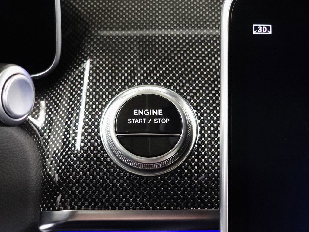 Used 2025 Mercedes-Benz S 63 AMG S image 16