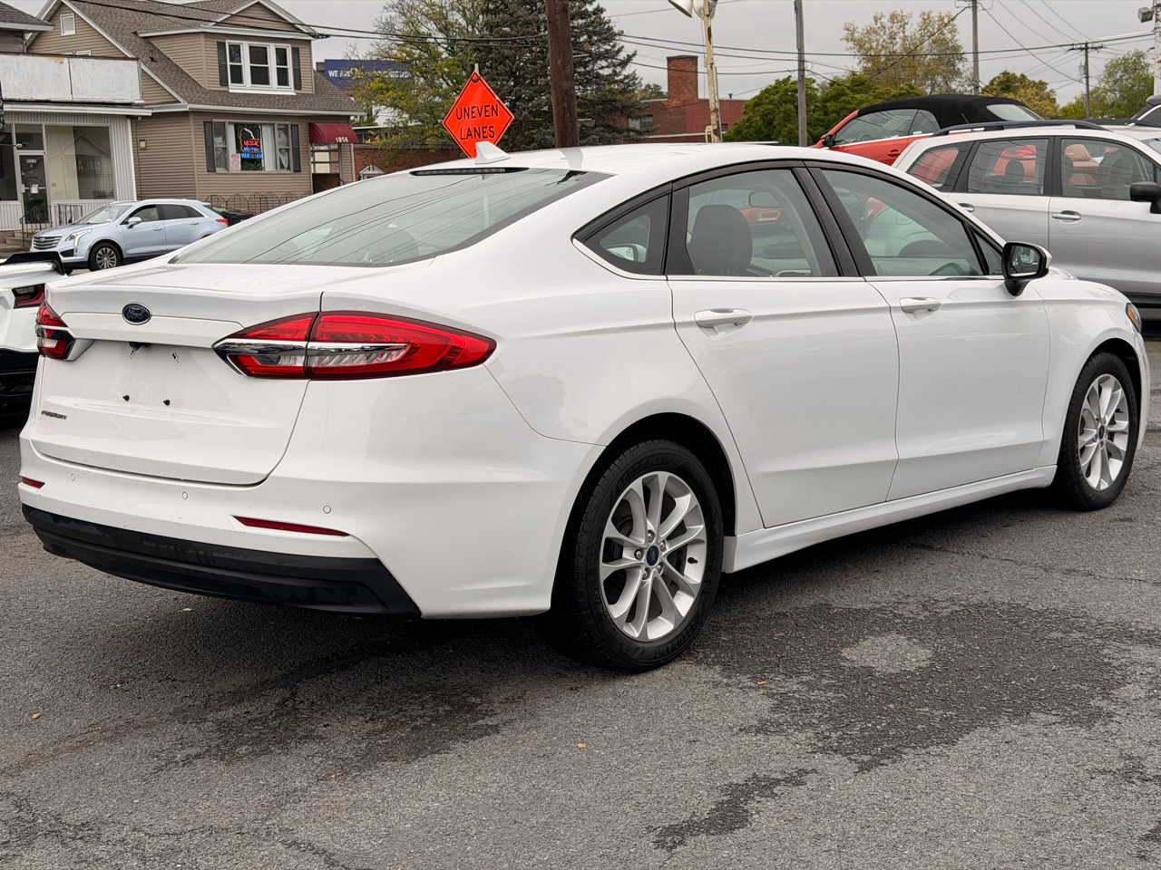 Used 2020 Ford Fusion SE image 7