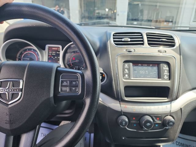 Used 2020 Dodge Journey SE w/ Blacktop Package FWD image 27