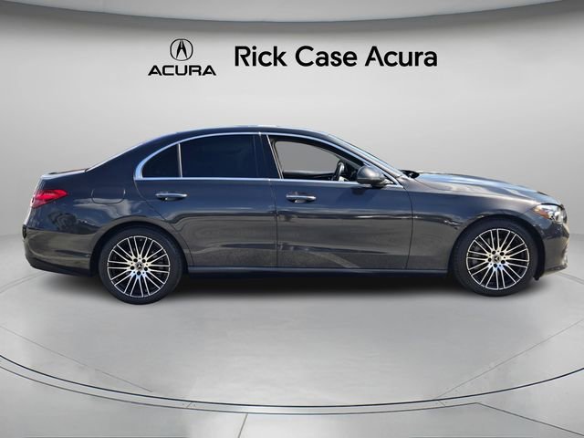 Used 2023 Mercedes-Benz C 300 Sedan image 4