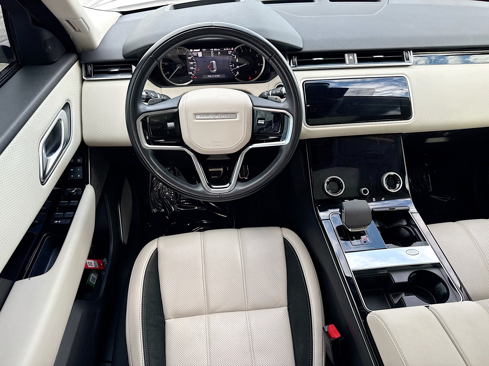 Used 2023 Land Rover Range Rover Velar R-Dynamic S AWD/4WD image 16