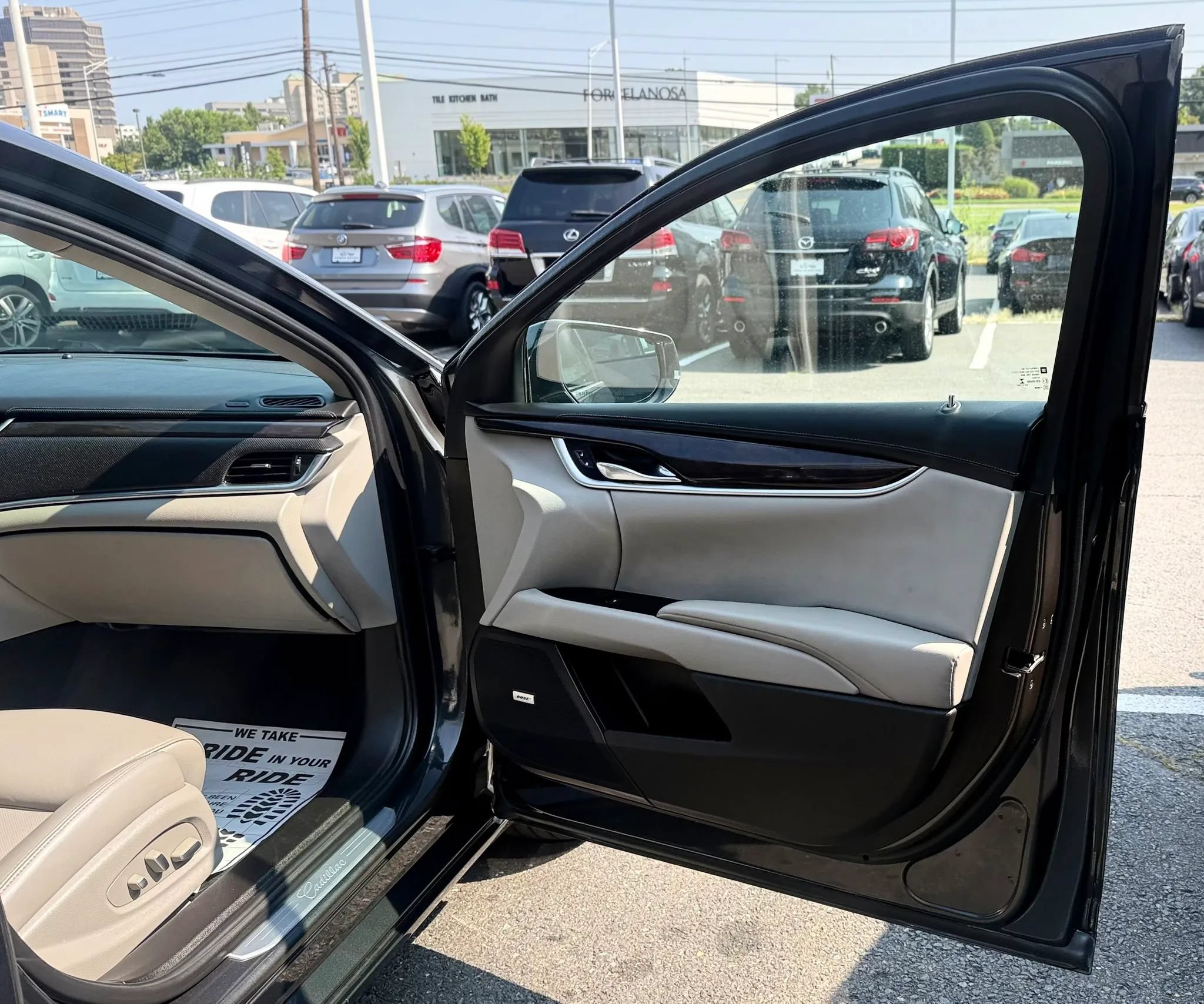 Used 2013 Cadillac XTS Luxury w/ Driver Awareness Package FWD image 37