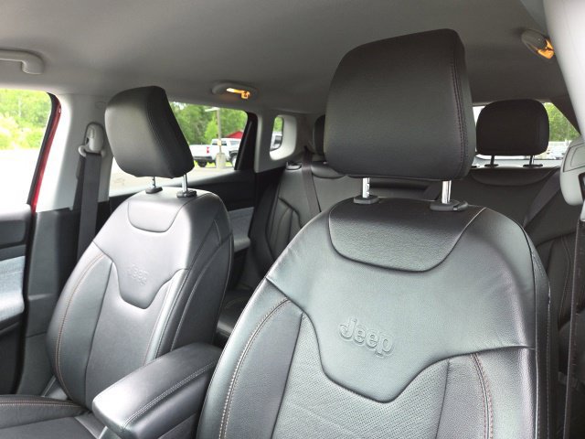 Used 2022 Jeep Compass Latitude AWD/4WD image 19