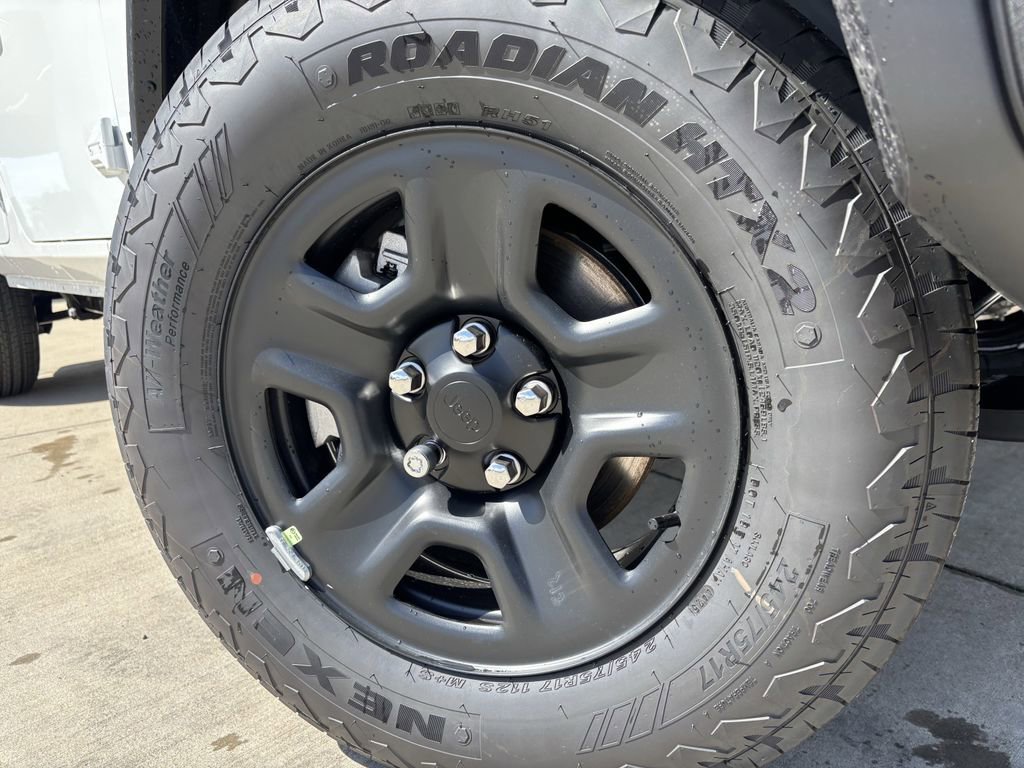 Used 2026 Jeep Wrangler Unlimited Sport AWD/4WD image 8