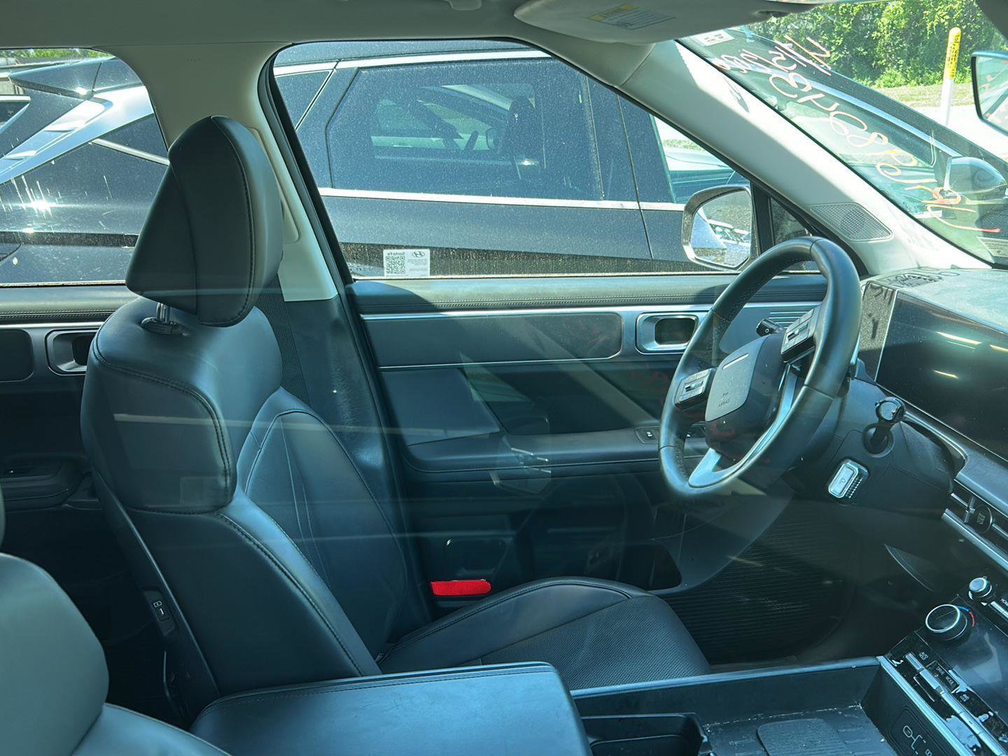 Used 2024 Hyundai Santa Fe SEL AWD/4WD image 7