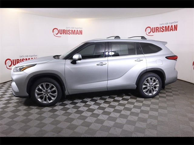 Used 2023 Toyota Highlander Limited image 6