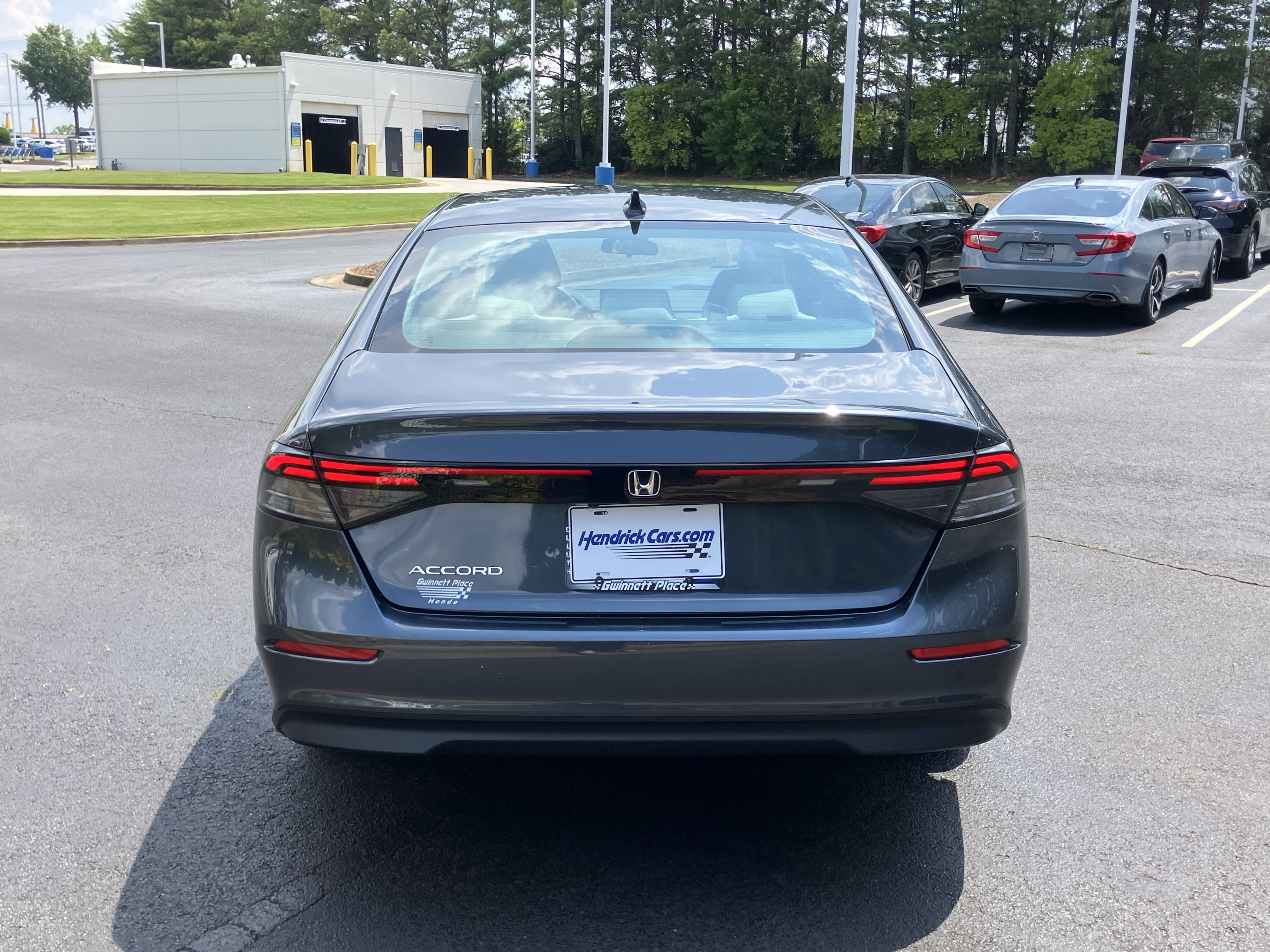 Used 2024 Honda Accord EX image 10