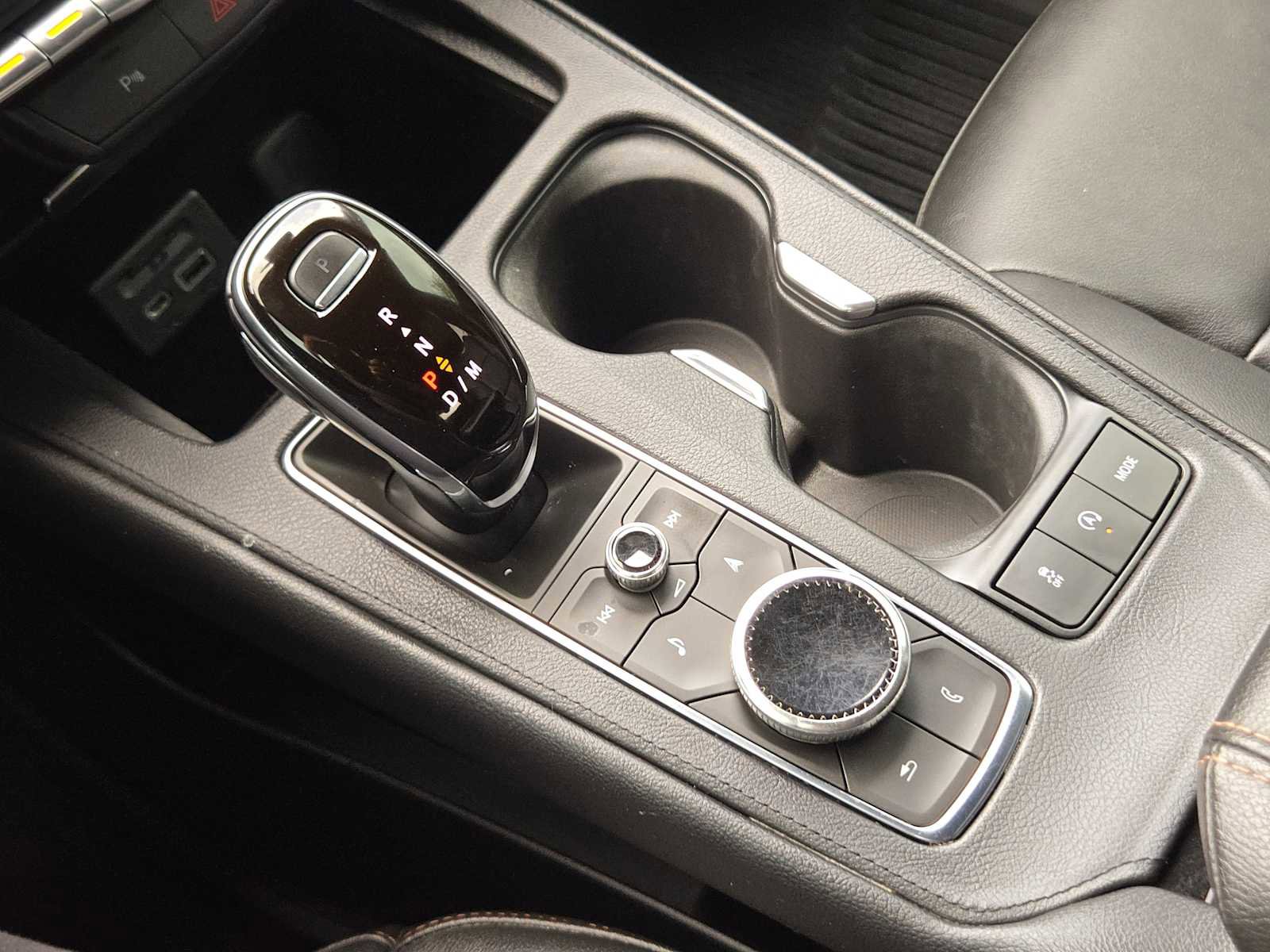 Used 2020 Cadillac XT4 Sport w/ Driver Awareness Package AWD/4WD image 20