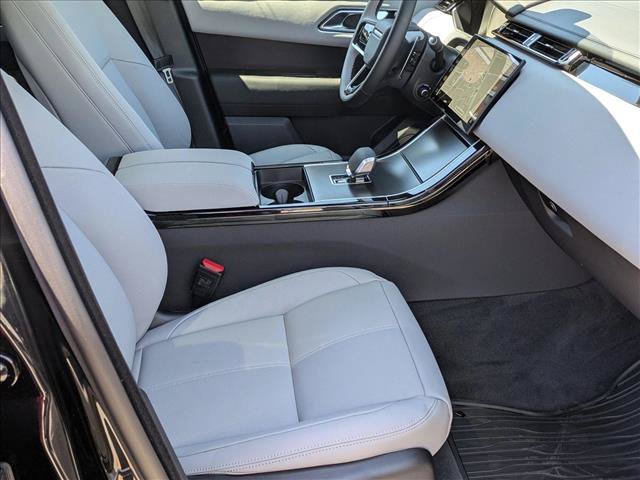 New 2026 Land Rover Range Rover Velar Dynamic SE AWD/4WD image 18