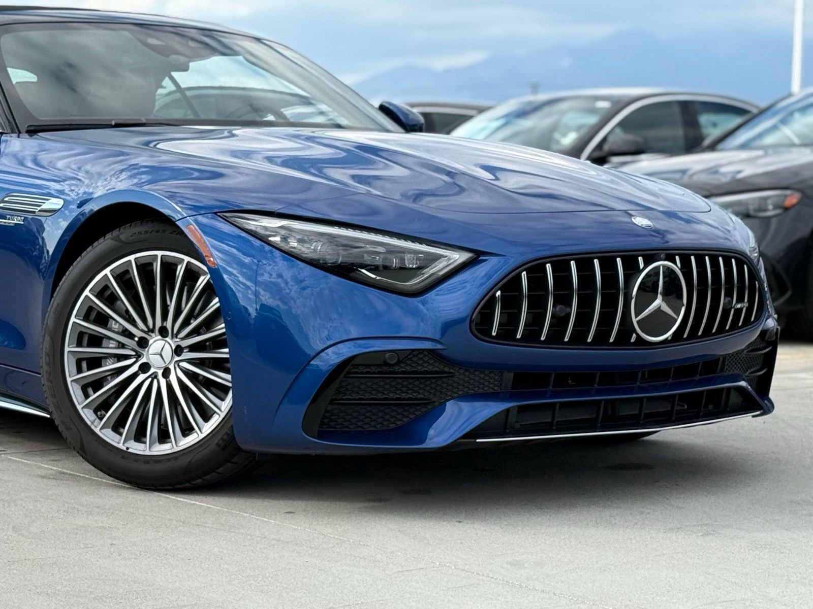 New 2025 Mercedes-Benz SL 43 AMG image 3