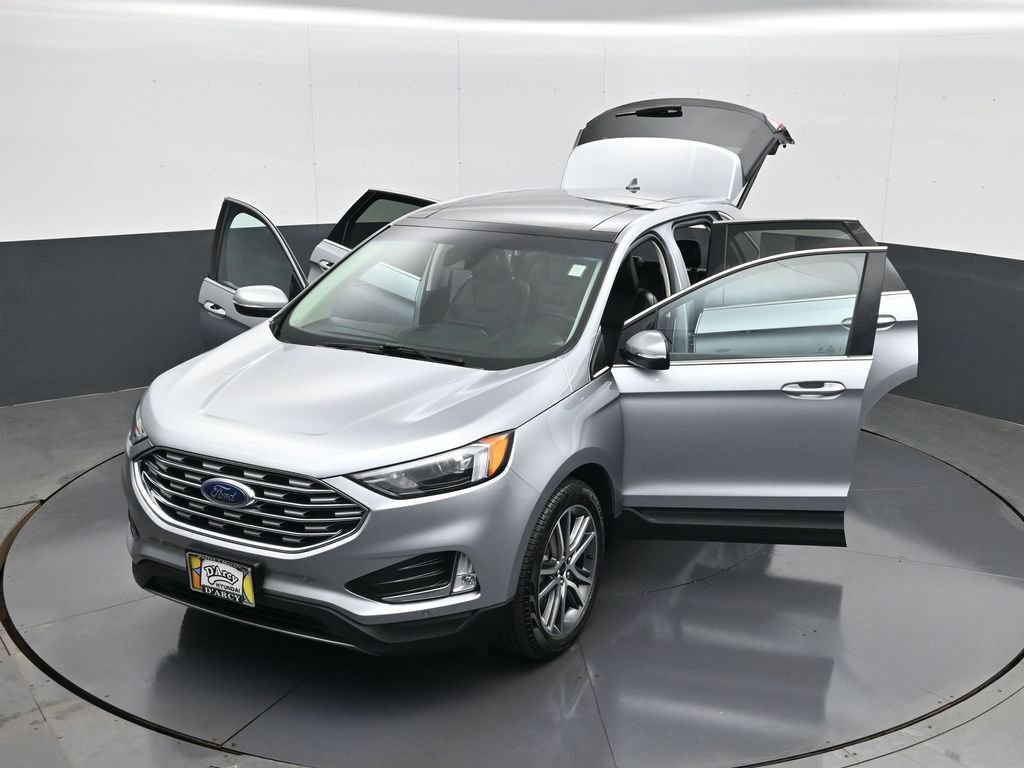 Used 2023 Ford Edge Titanium w/ Class II Trailer Tow Package AWD/4WD image 30