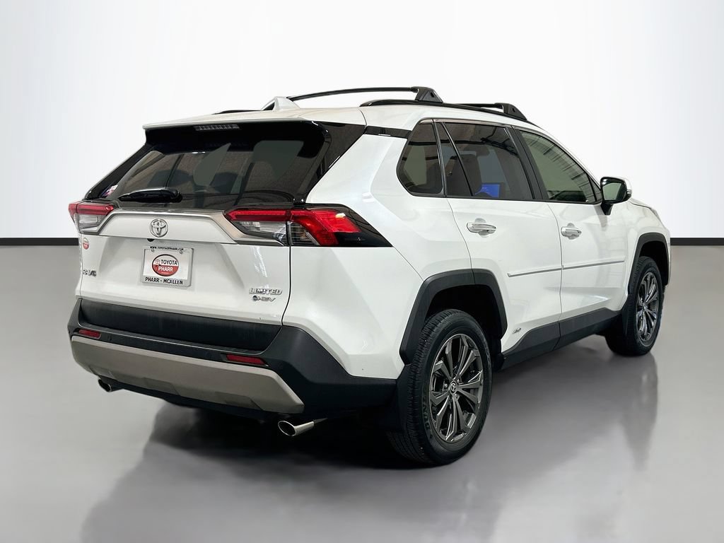 Used 2025 Toyota RAV4 Limited AWD/4WD image 4