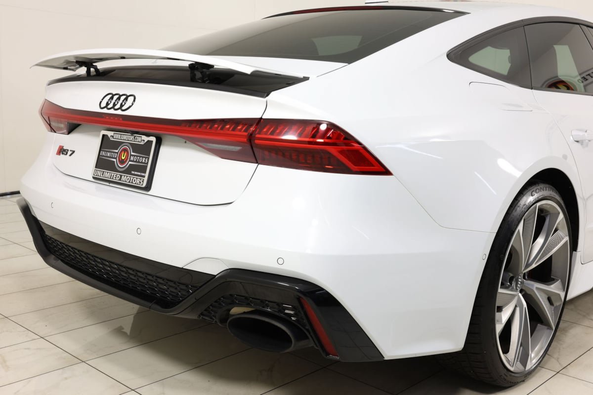 Used 2021 Audi RS 7 Sportback w/ Black Optic Package AWD/4WD image 42