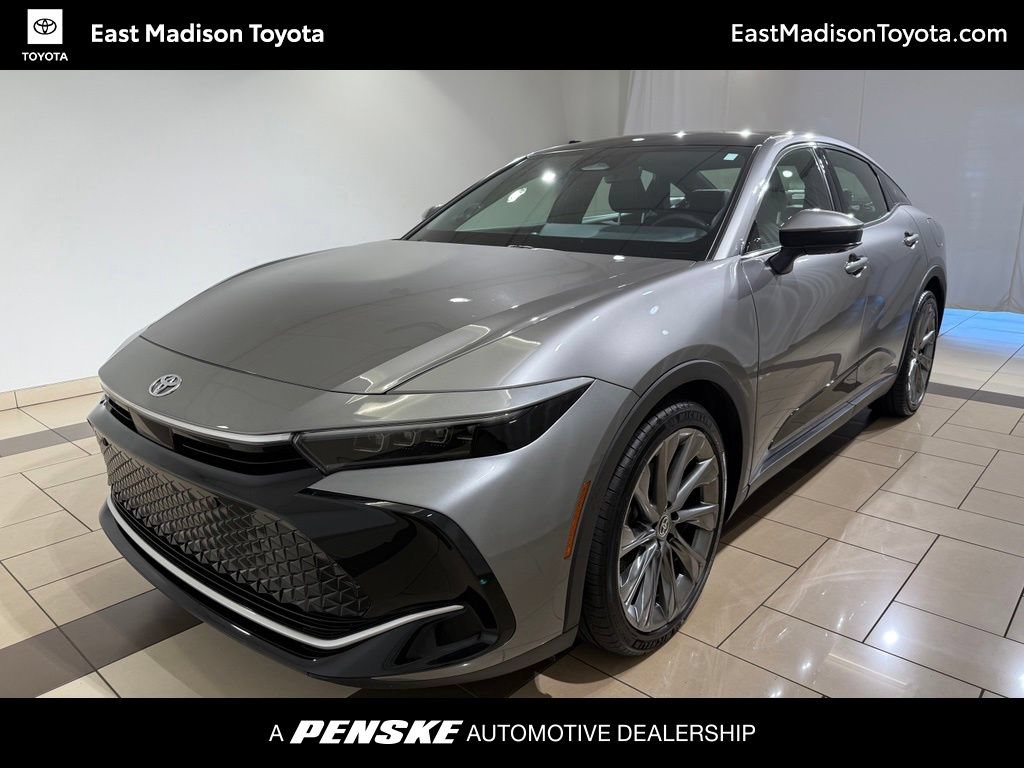Certified 2023 Toyota Crown w/ Advanced Technology Package AWD/4WD video 1