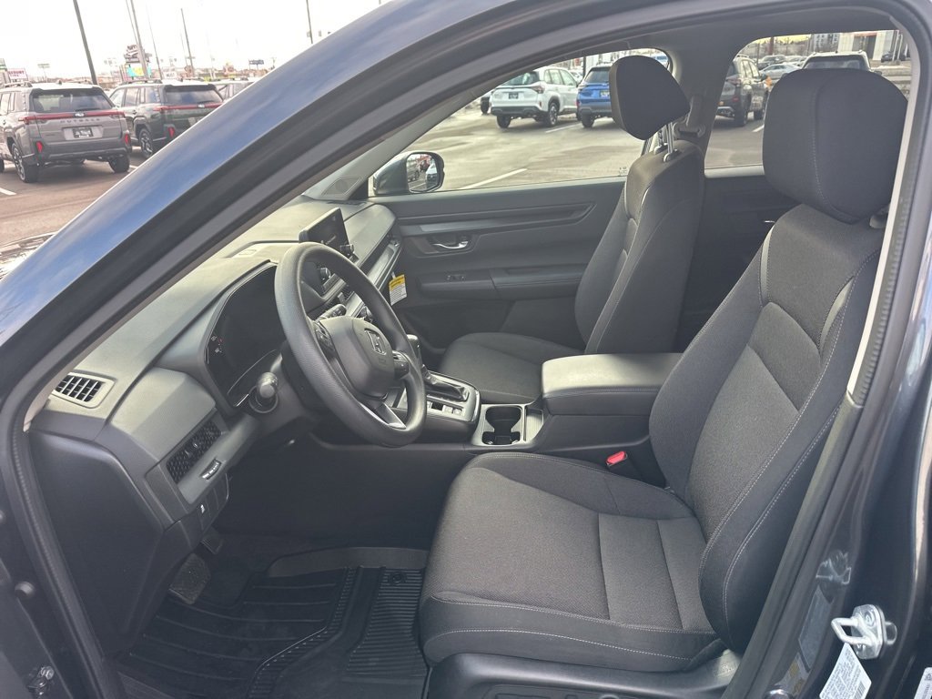 Used 2025 Honda CR-V EX image 9