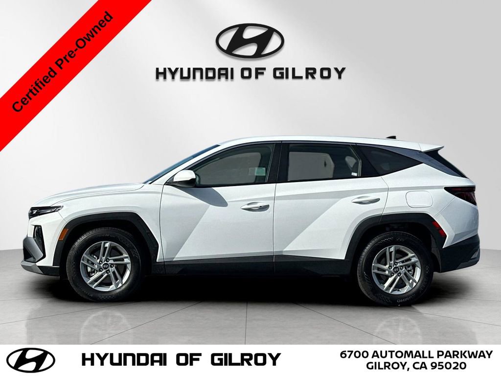 Certified 2025 Hyundai Tucson SE image 2