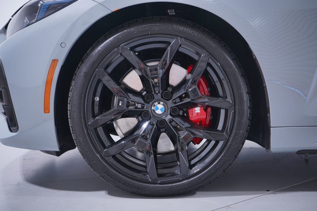 Used 2025 BMW 430i Coupe w/ M Sport Package image 2