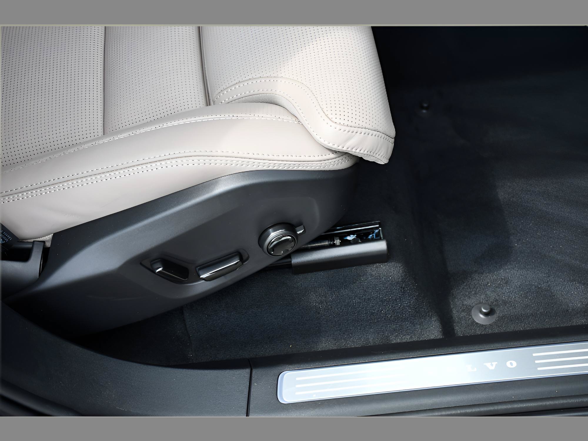 New 2027 Volvo XC90 B6 Ultra AWD/4WD image 33