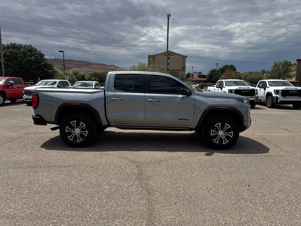 Used 2024 GMC Canyon AT4 w/ LPO, Skid Plate Package AWD/4WD image 4
