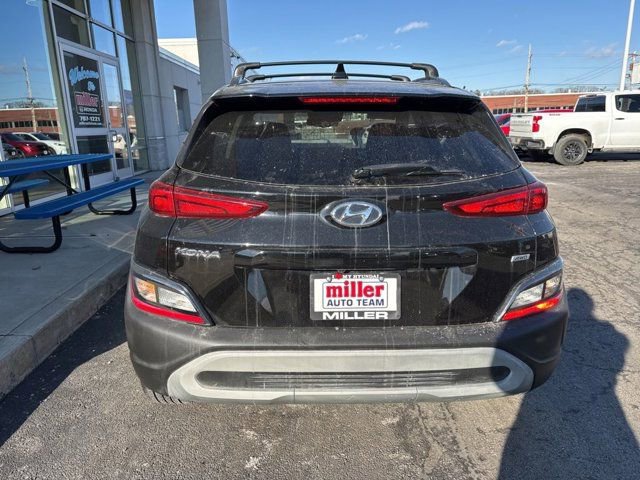 Used 2022 Hyundai Kona SEL image 5