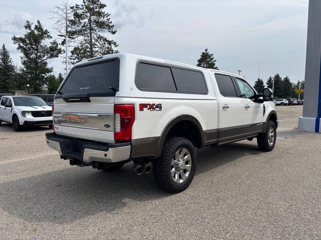 Used 2017 Ford F250 King Ranch w/ King Ranch Ultimate Package AWD/4WD image 3