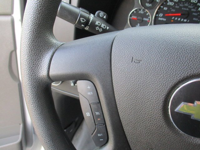 Used 2022 Chevrolet Express 2500 w/ Driver Convenience Package image 12