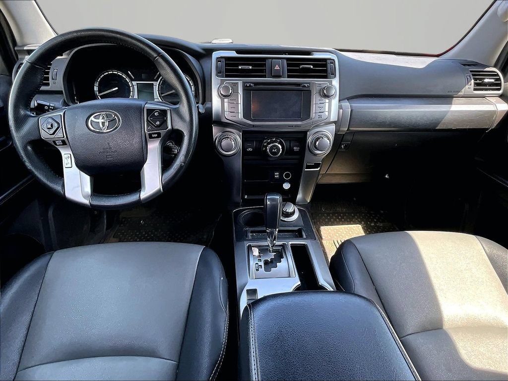 Used 2017 Toyota 4Runner SR5 Premium AWD/4WD image 16