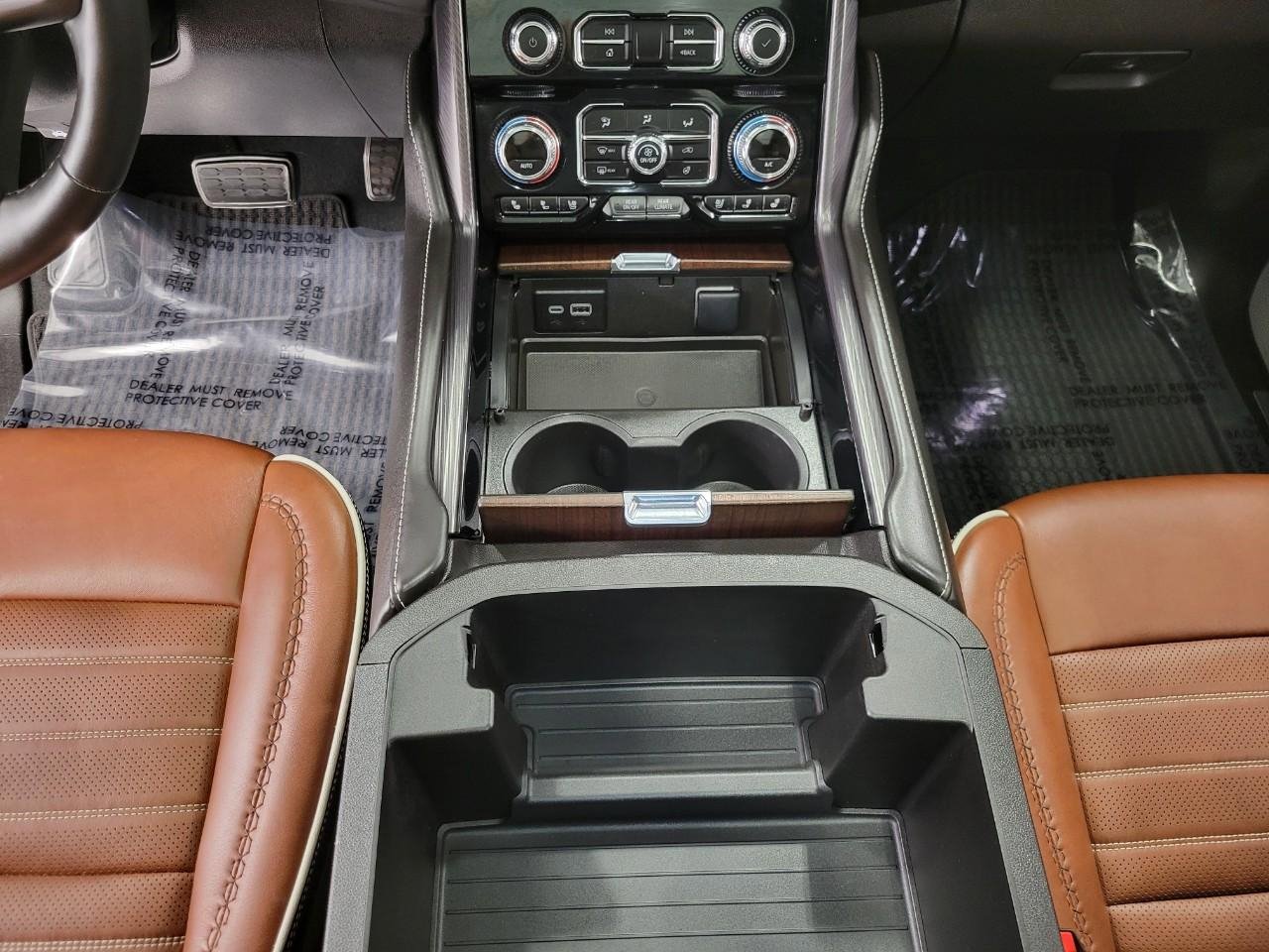 Certified 2024 GMC Yukon Denali Ultimate image 18