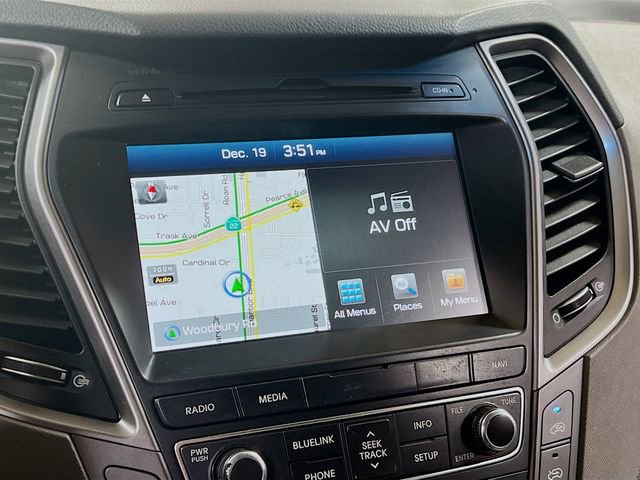 Used 2017 Hyundai Santa Fe Limited image 15