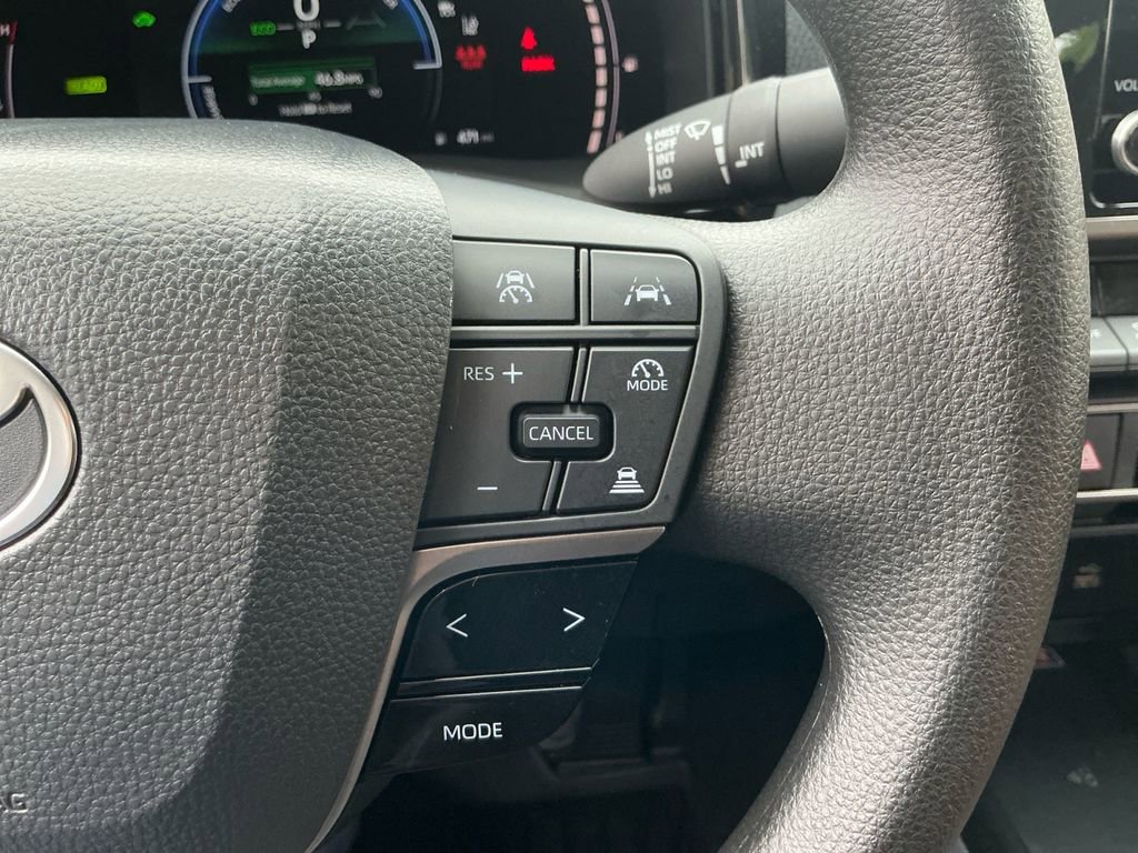 Used 2026 Toyota Camry LE w/ Convenience Package FWD image 20