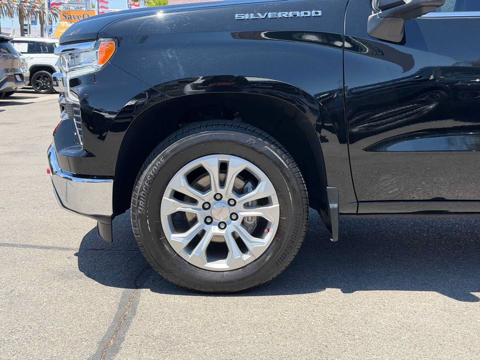 Used 2024 Chevrolet Silverado 1500 LTZ w/ LTZ Premium Package AWD/4WD image 34