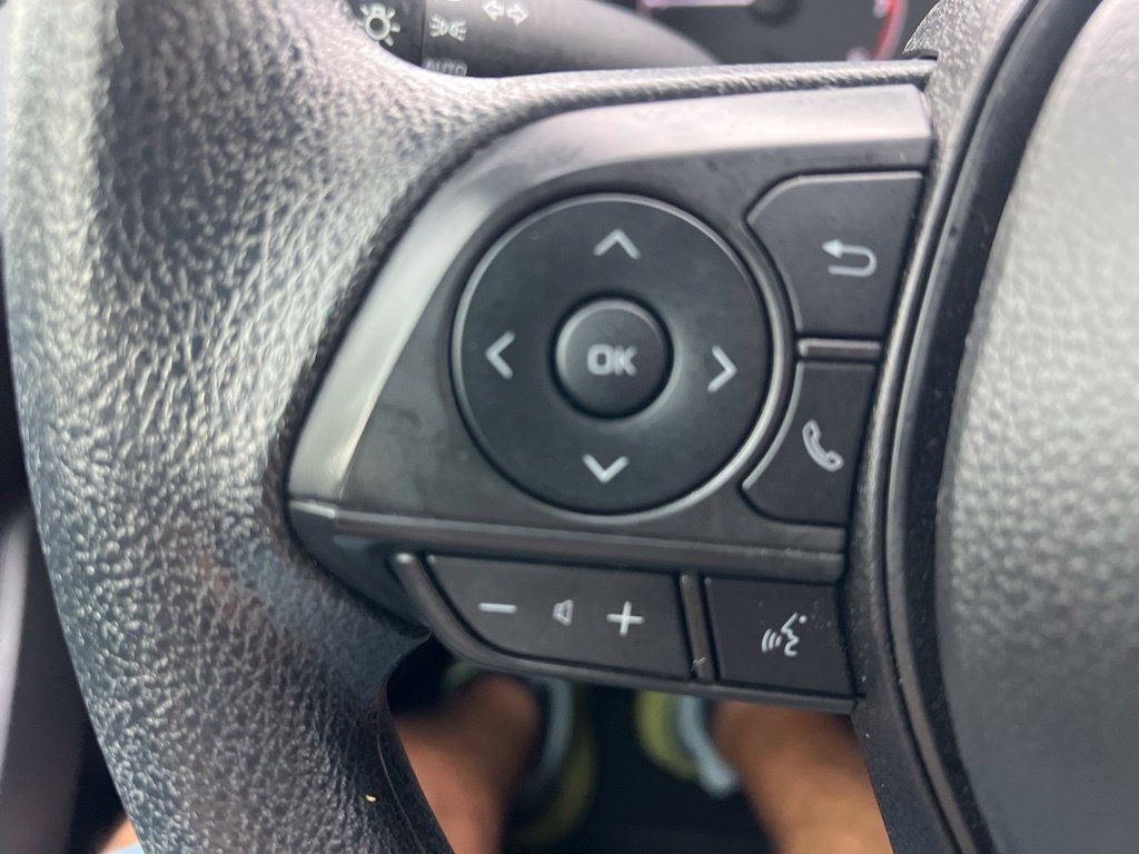 Used 2025 Toyota Corolla LE FWD image 32