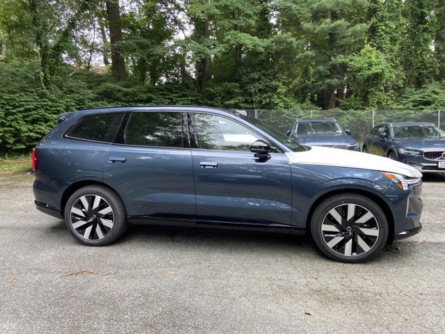 New 2025 Volvo EX90 Ultra image 8