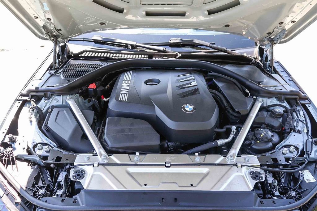 Used 2026 BMW 430i Coupe w/ M Sport Package RWD image 31