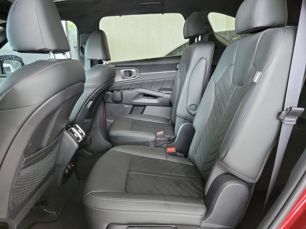 Certified 2024 Kia Sorento SX Prestige AWD/4WD image 14