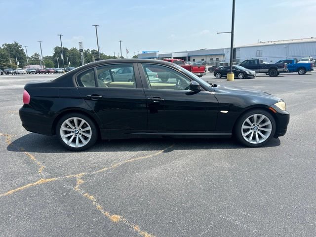 Used 2011 BMW 328i Sedan RWD image 5