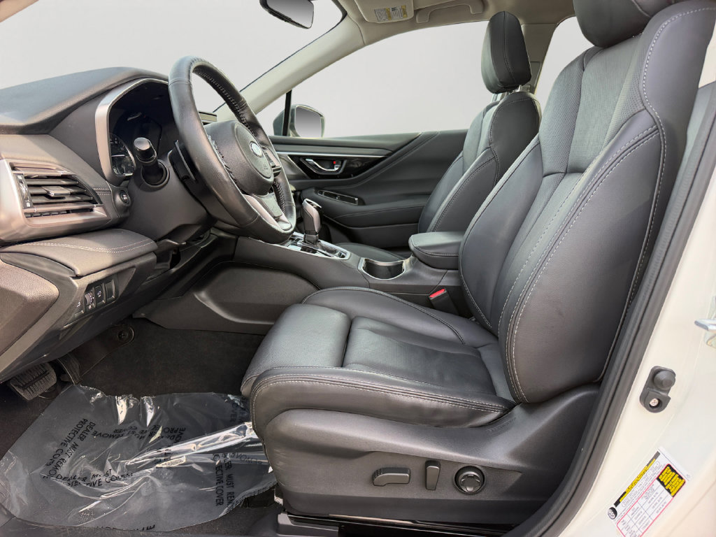 Used 2023 Subaru Outback Limited AWD/4WD image 16