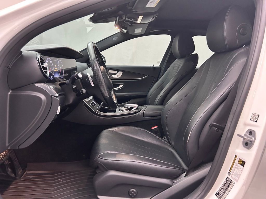 Used 2018 Mercedes-Benz E 300 4MATIC image 13