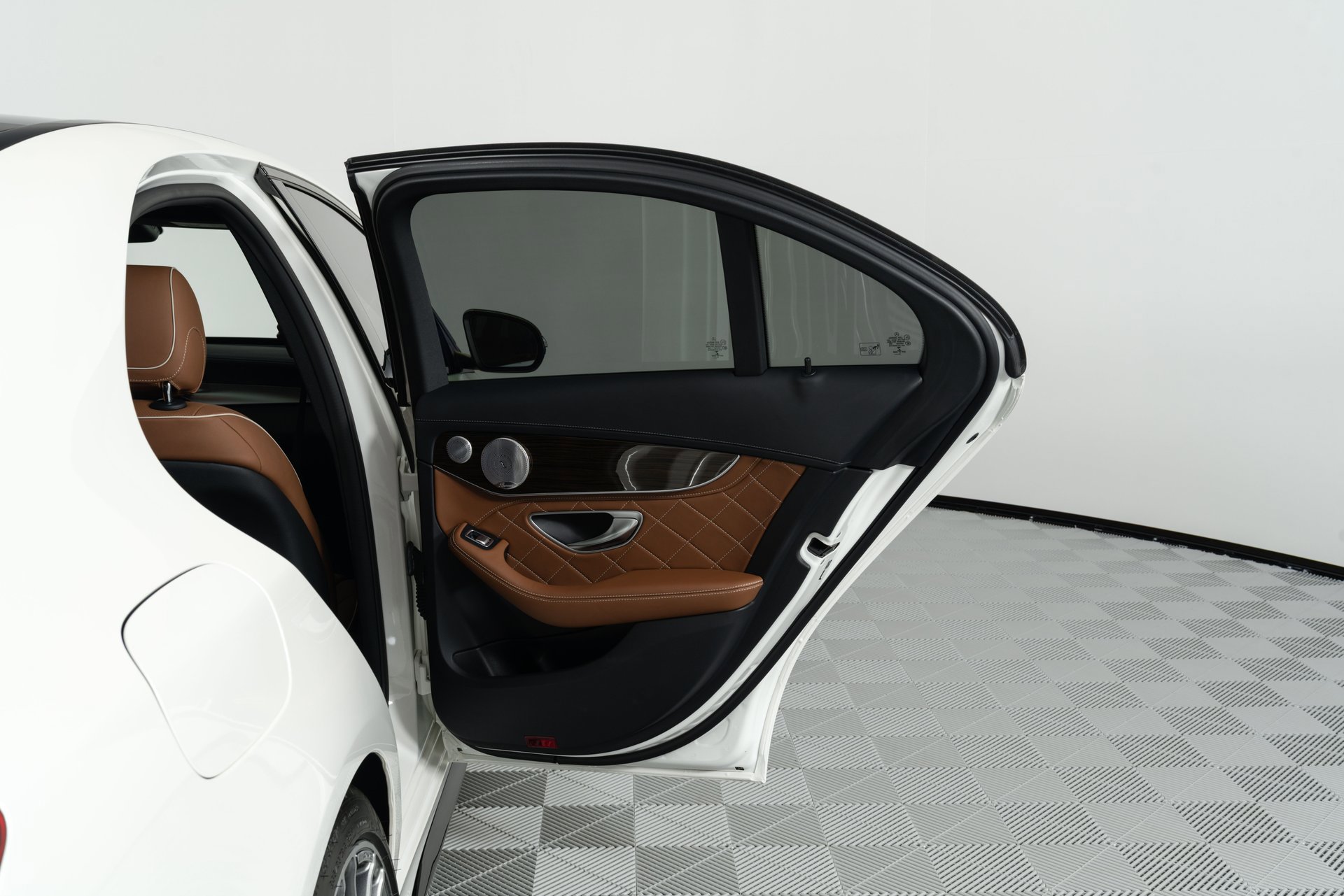 Used 2018 Mercedes-Benz C 63 AMG S w/ Driver Assistance Package image 21