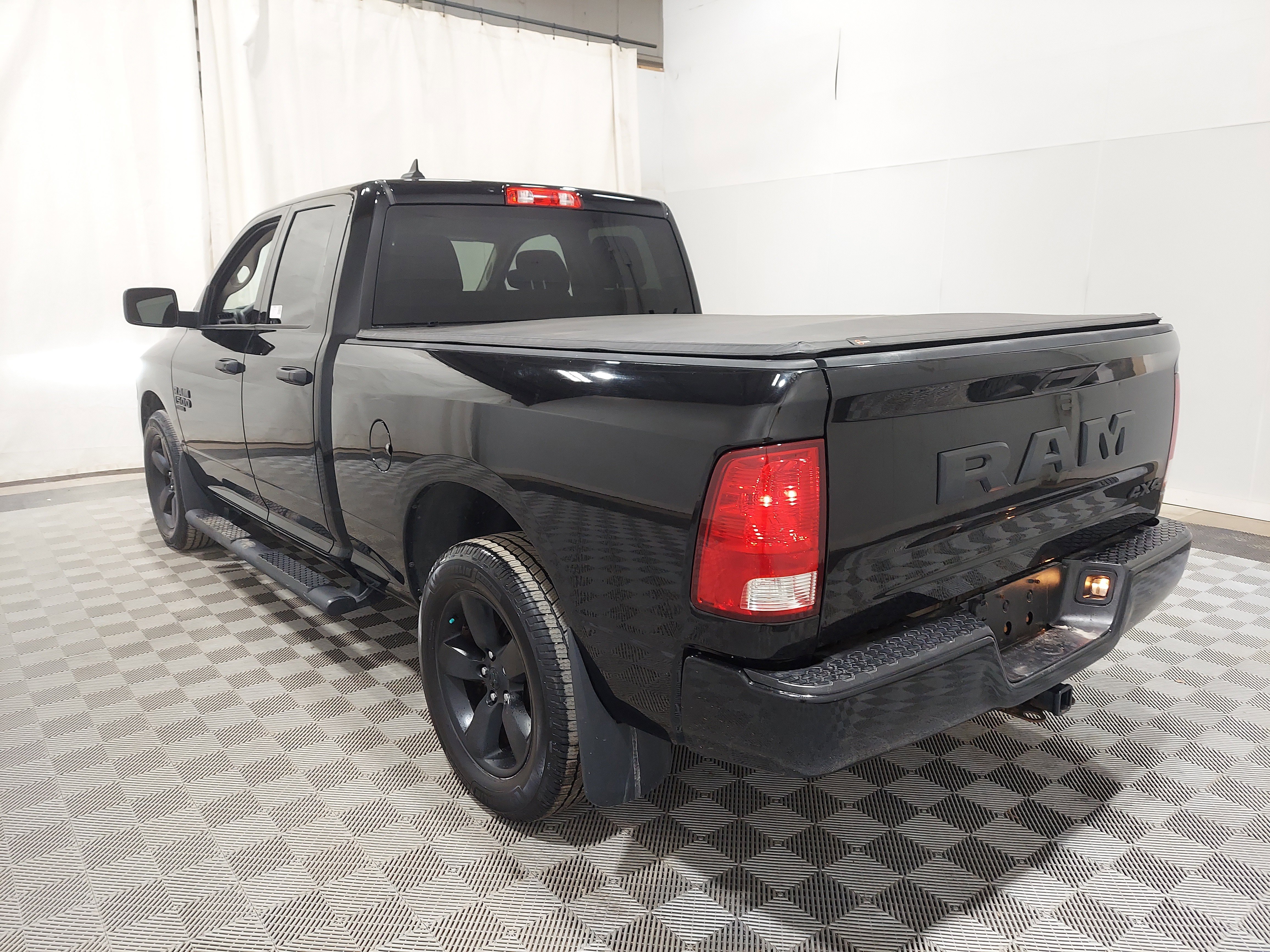 Used 2020 RAM 1500 Express w/ Wheel & Sound Group AWD/4WD image 2