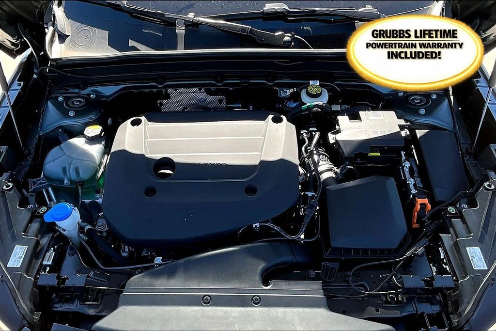 New 2026 Volvo XC40 B4 Plus w/ Protection Package Premier image 20