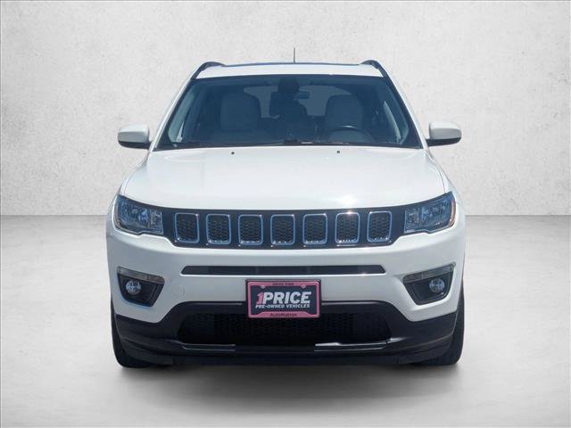 Used 2019 Jeep Compass Latitude FWD image 2