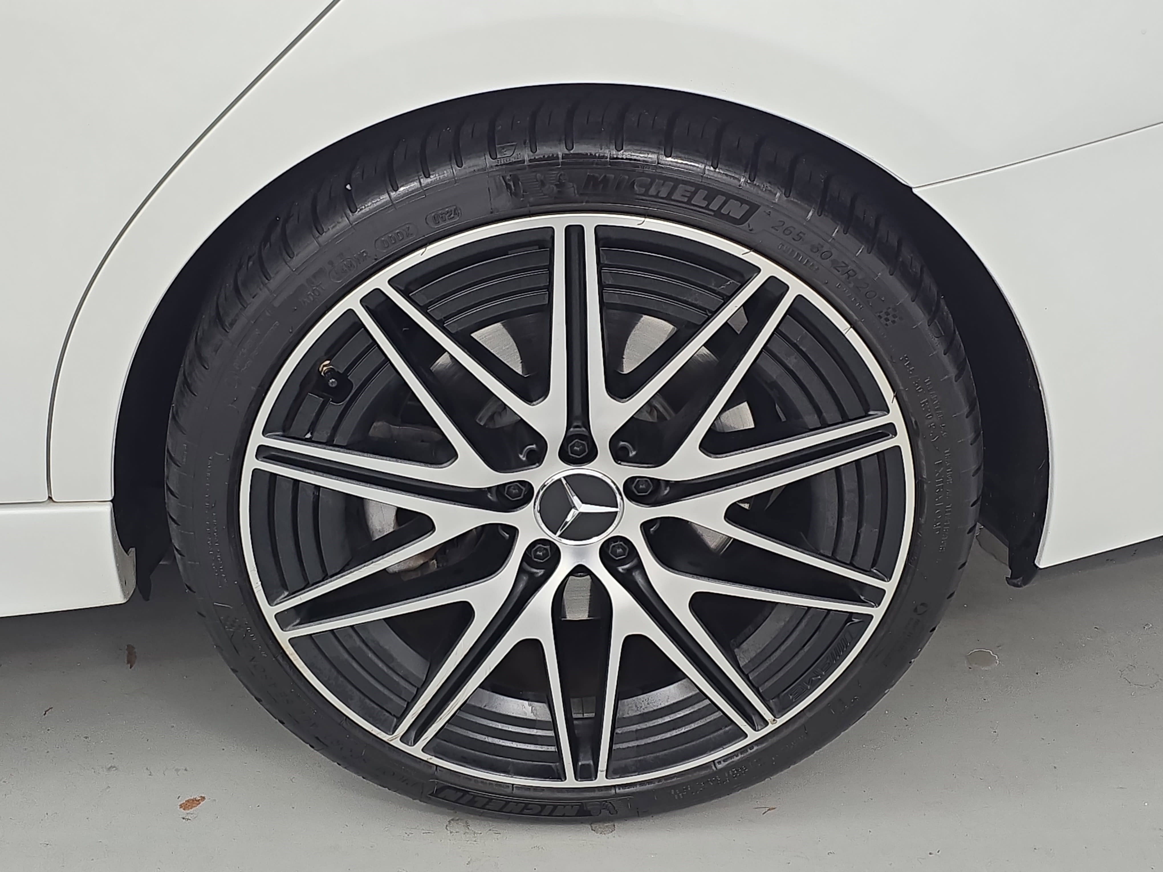 Used 2023 Mercedes-Benz C 43 AMG 4MATIC Sedan image 32