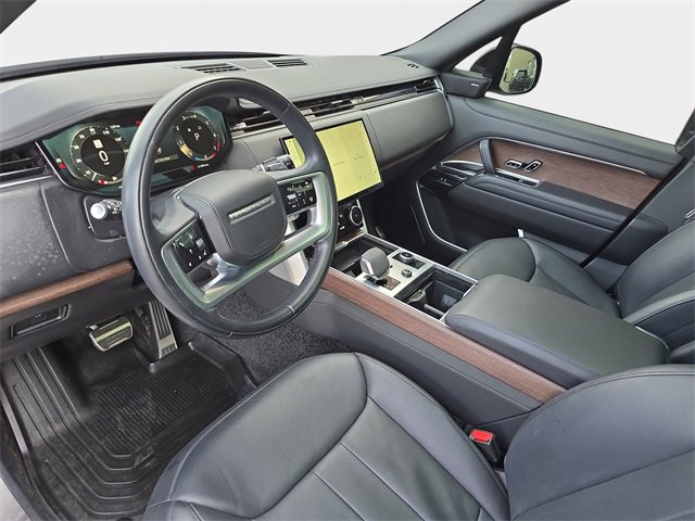 Used 2023 Land Rover Range Rover SE image 16