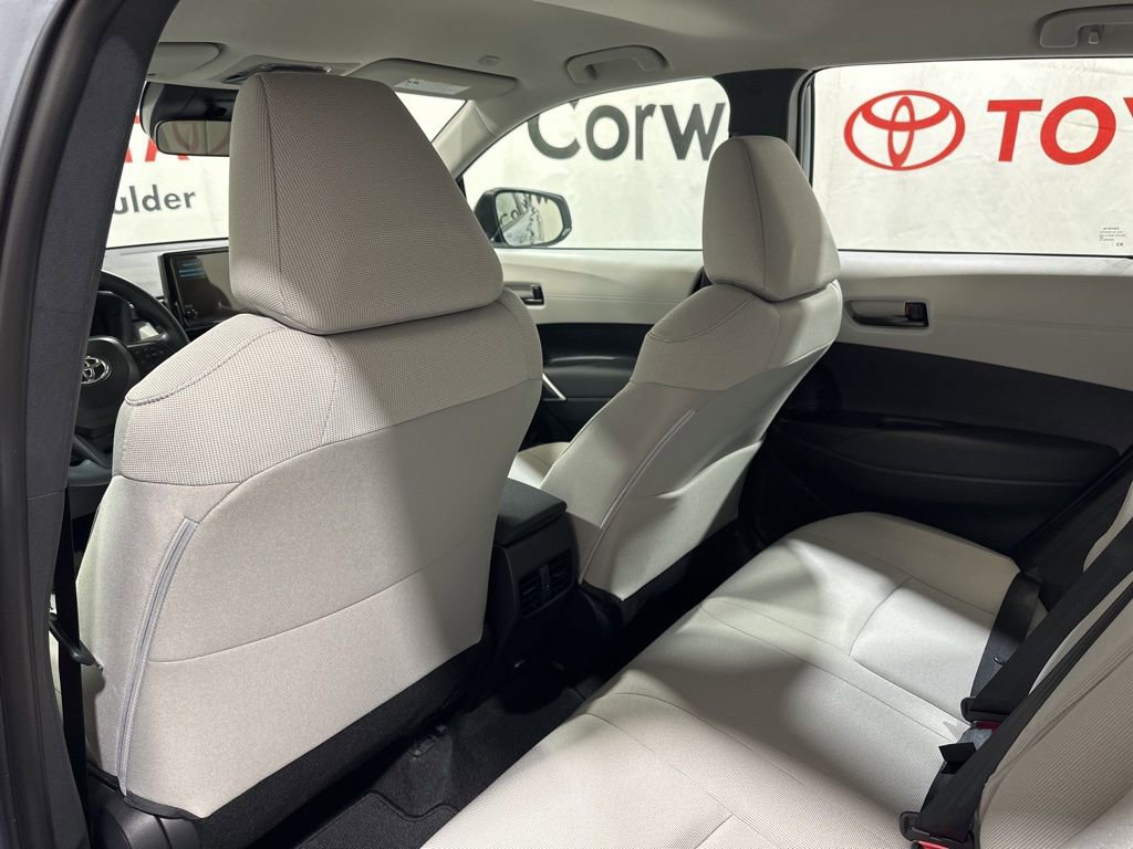 Used 2026 Toyota Corolla Cross L image 21