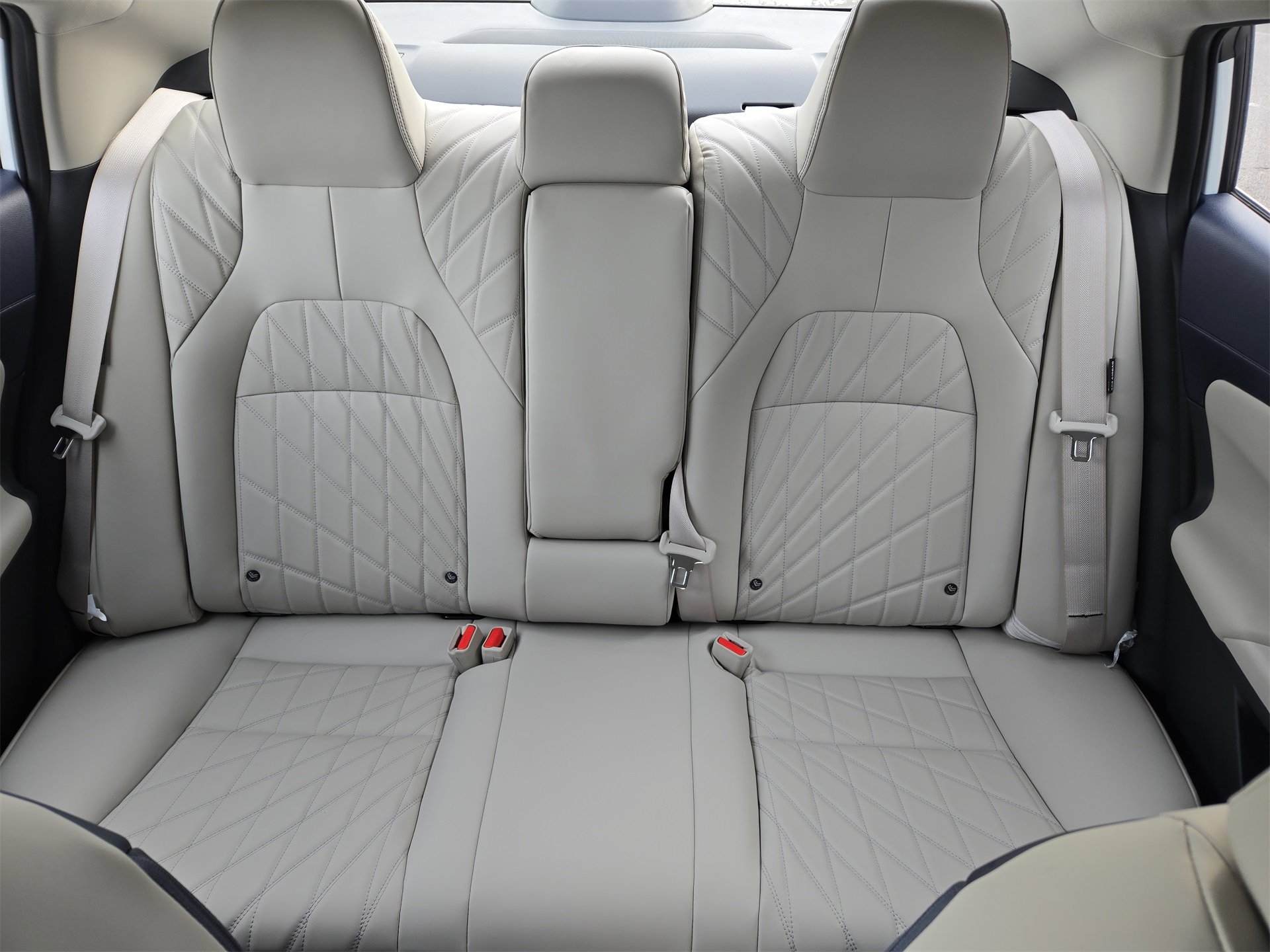 New 2026 Nissan Sentra SL w/ Floor Mat Package image 37