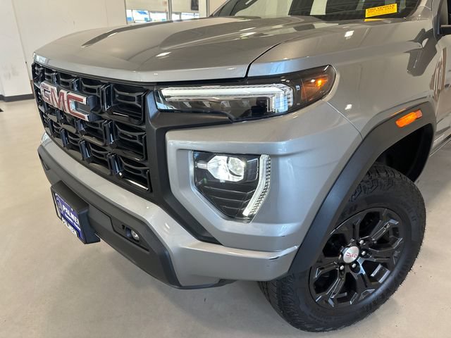 Certified 2023 GMC Canyon Elevation w/ Elevation Premium Package AWD/4WD image 9